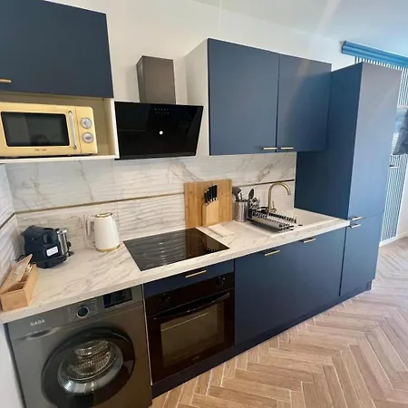 Moon - 37 Apartamento